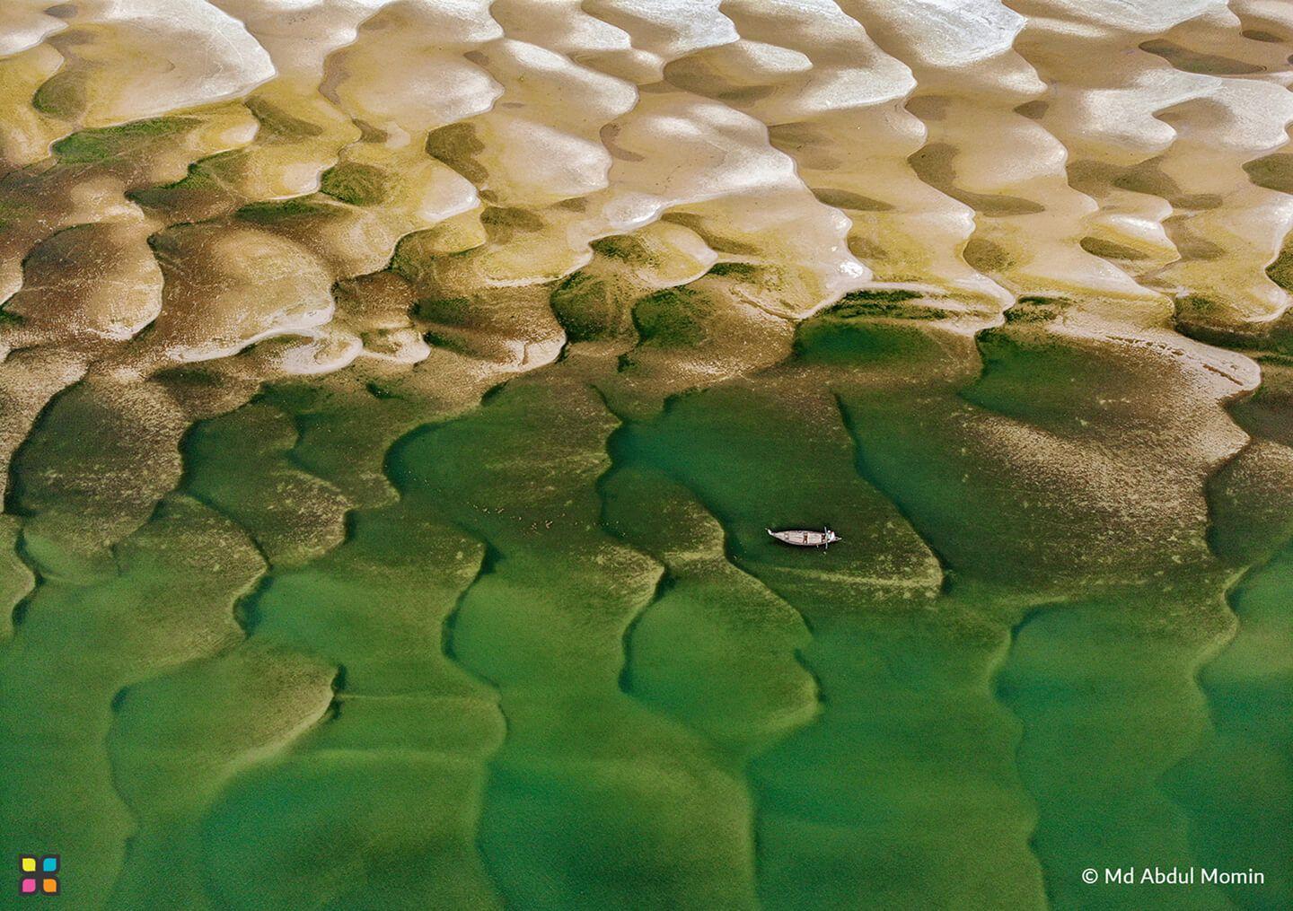 Vanishing lands