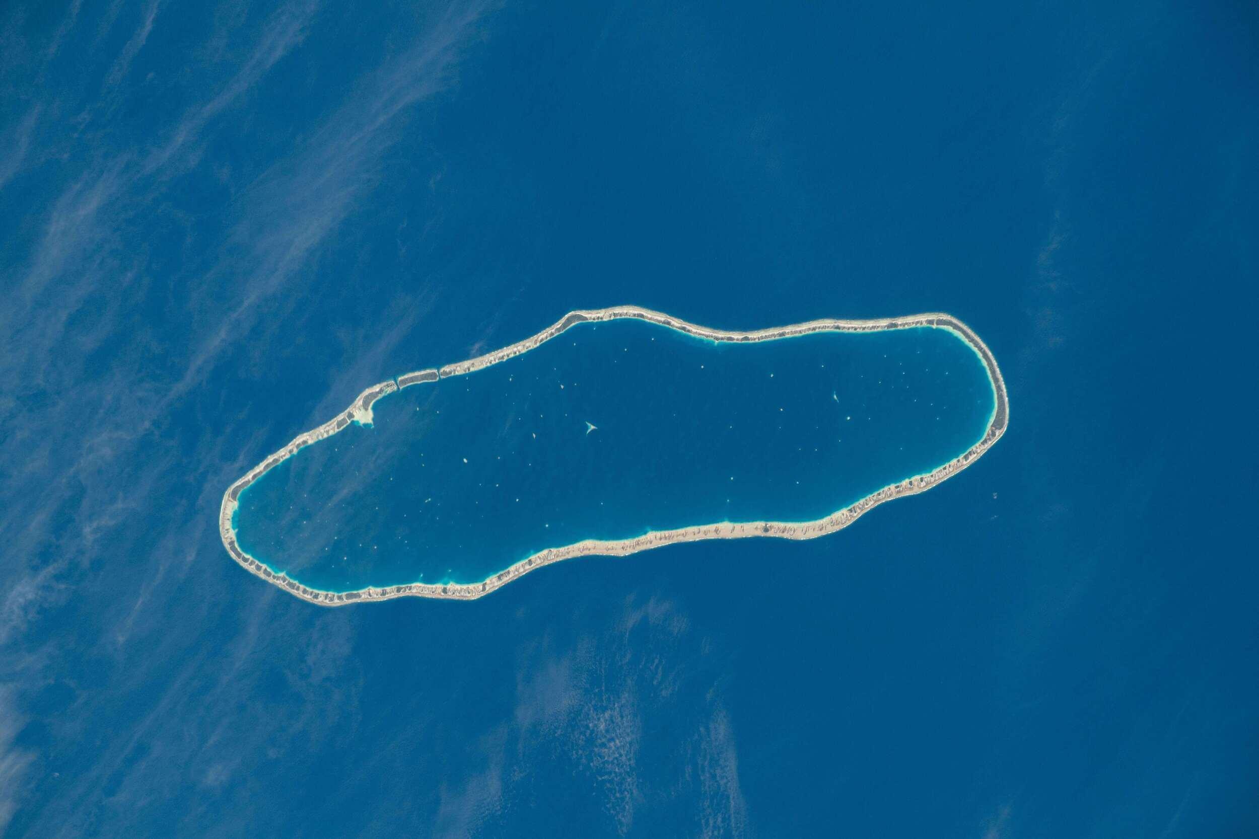 المصور: رائد الفضاء سلطان النيادي. الموقع: محطة الفضاء الدولية